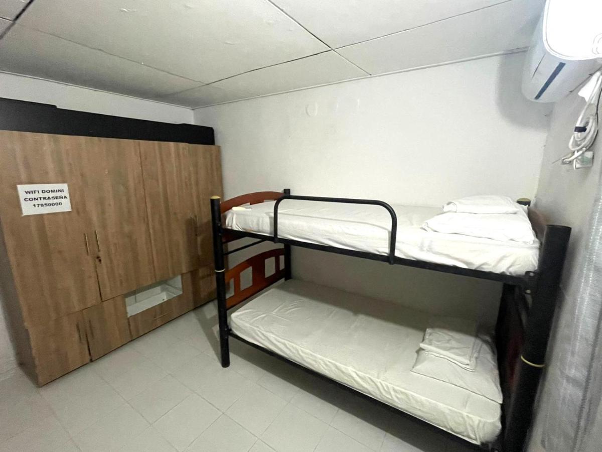 Esther House - Posada Familiar Homestay *